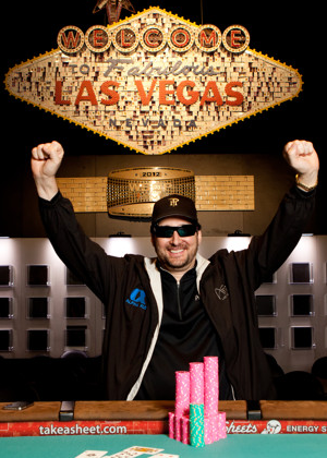 Phil Hellmuth wins #12