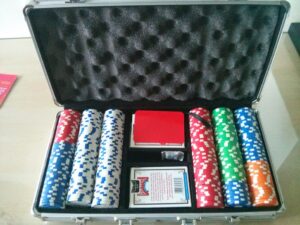 300-chip poker set