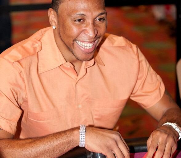 Shawn Marion Works the Poker Tables on Labor Day Cardplayer Lifestyle