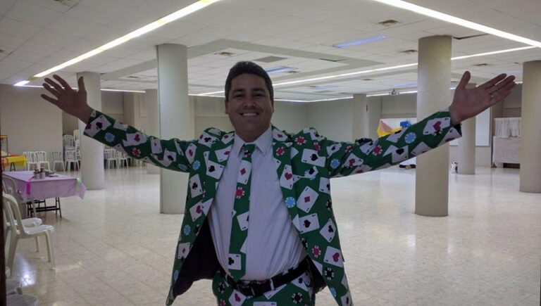 Robbie Poker Suit