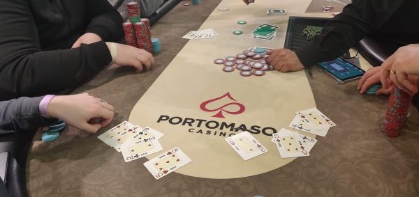 Malta poker mixed game