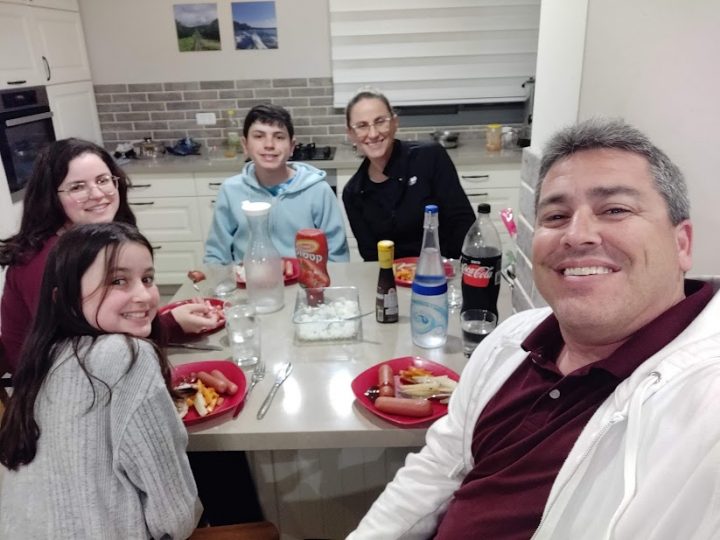 Robbie family dinner