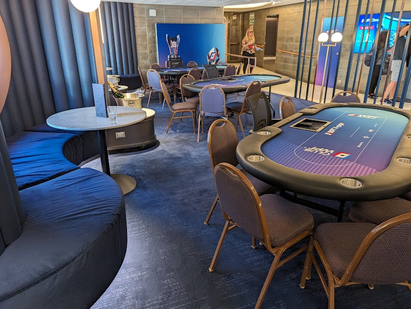 WPT Voyage poker tables