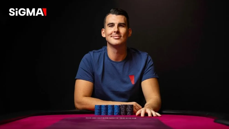 Lukas Robinson