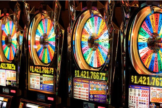 Casino slot machines
